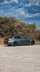 BMW 318i - Facelift Garagenfahrzeug - Tausch möglich - BMW 3er Reihe aus 2009: Facelift