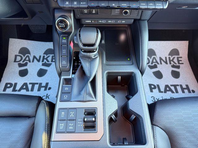 Toyota Land Cruiser 2.8 TEC*PANORAMA*JBL*HUD*360*