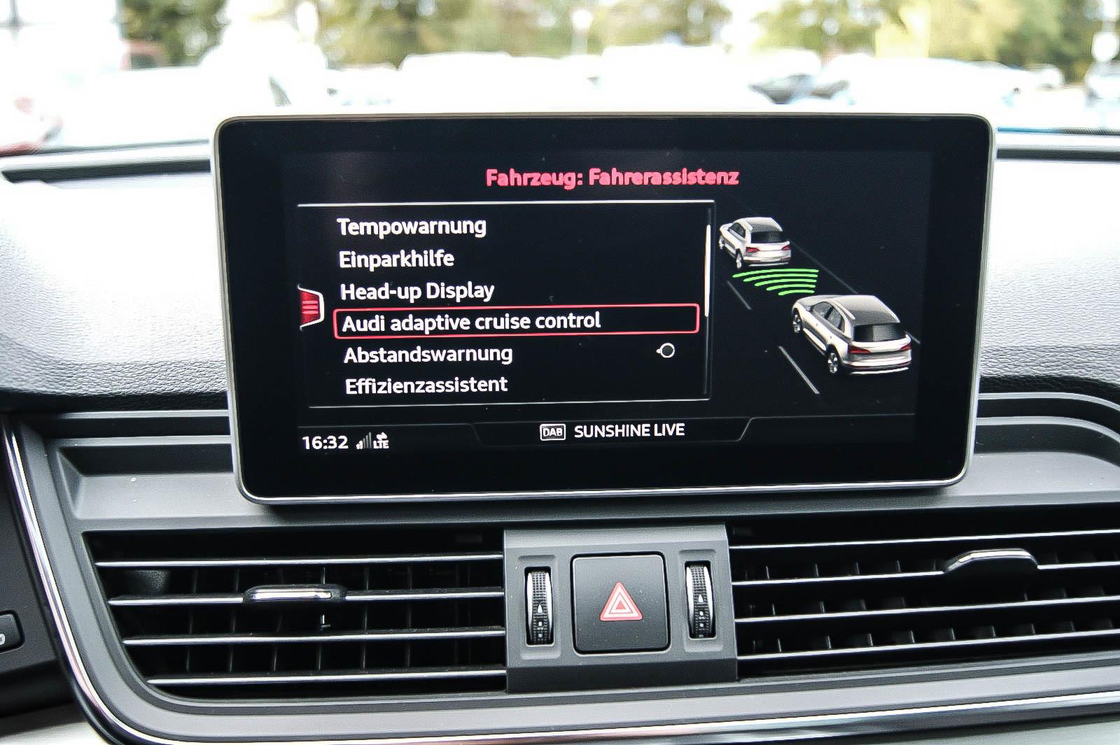 Audi Q5 20TDI quattro S Line+ PANO HEADUP LUFT ANHZV