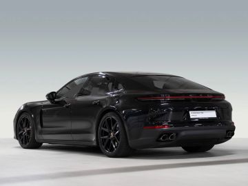 Porsche Panamera - 3