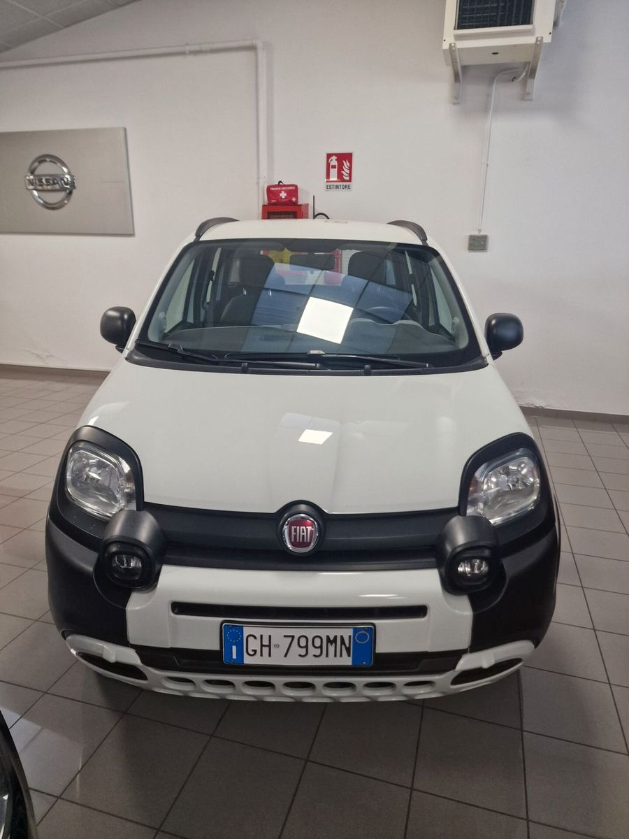 Fiat Panda 1.0 FireFly S&S Hybrid City Life imagem 2