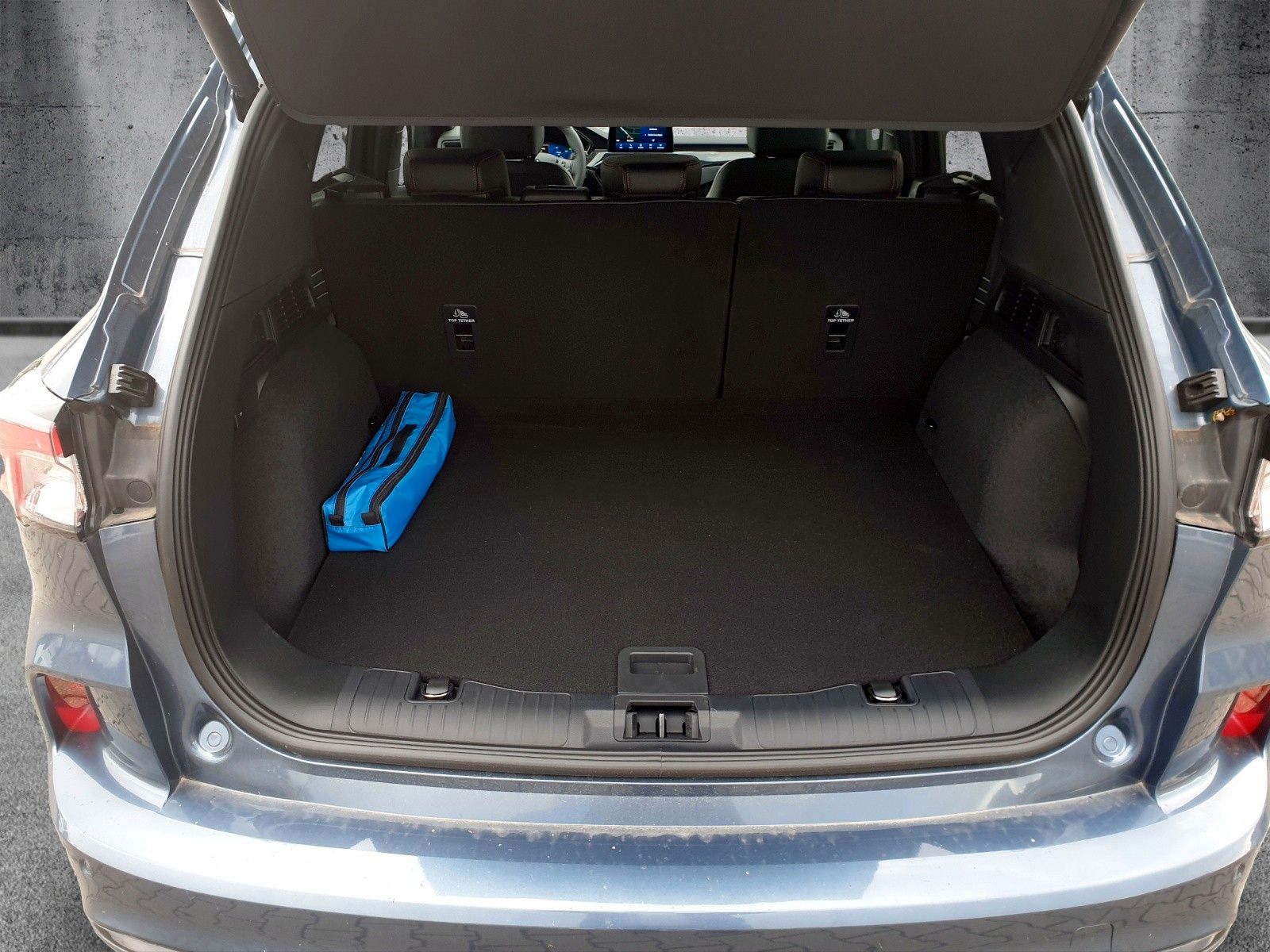 Fahrzeugabbildung Ford Kuga Hybrid ST-Line X FHEV *LED*Navi*Key-Free*