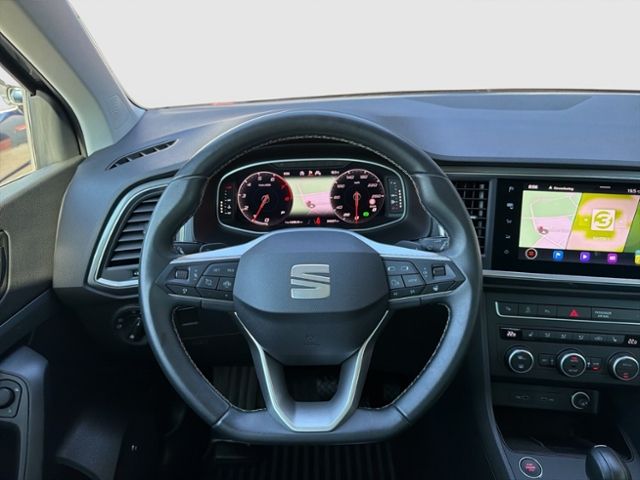 Ateca STYLE 1.5 TSI DSG AHK ACC NAVI SHZ PDC LED