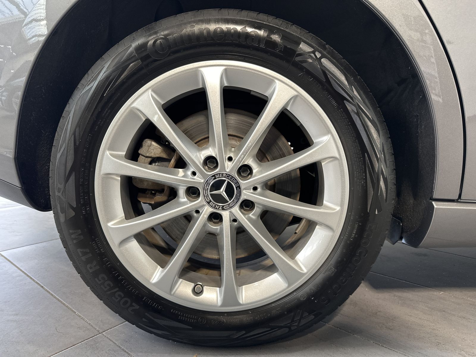 Fahrzeugabbildung Mercedes-Benz B 250e Progressive NAV+LED+AHK+KAM+V-COCKPIT+1HD