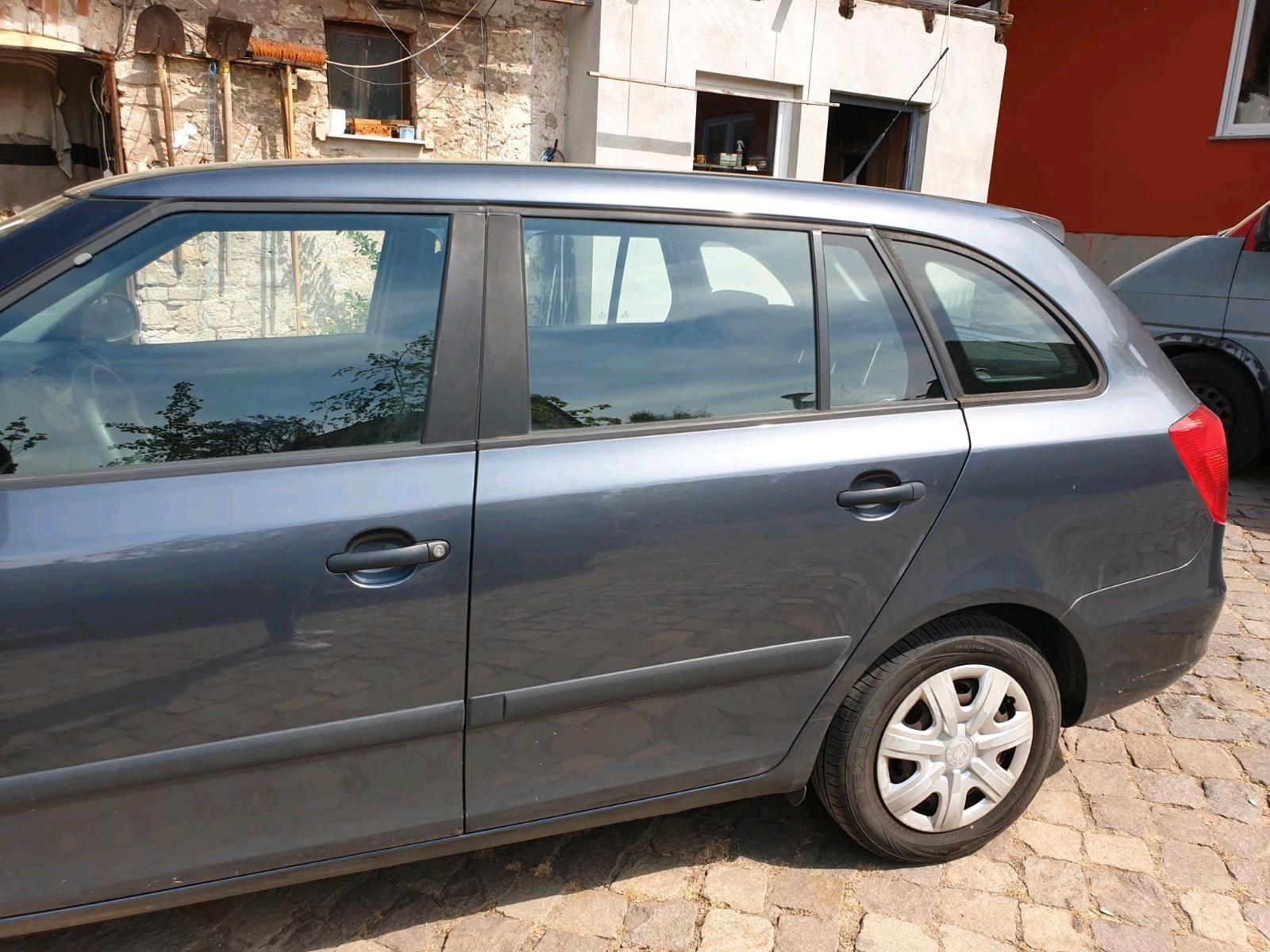 Skoda Fabia 2011 — photo 7