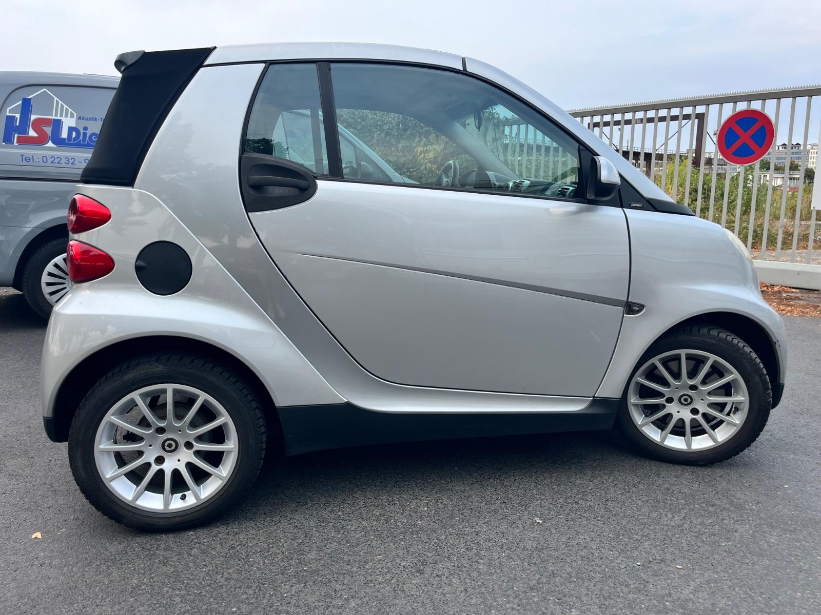 Smart ForTwo Cabrio 1.0 84 PS Automatik