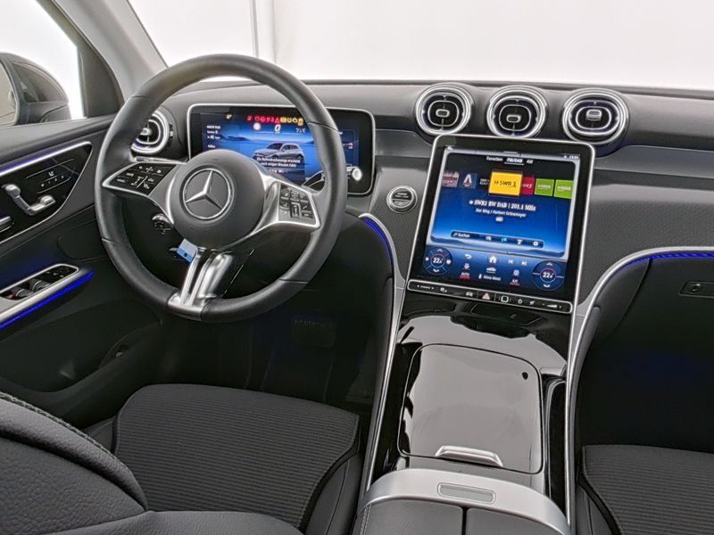 Fahrzeugabbildung Mercedes-Benz GLC 220 d 4M*AHK*Distro*Totwink*LED*360*Memory*