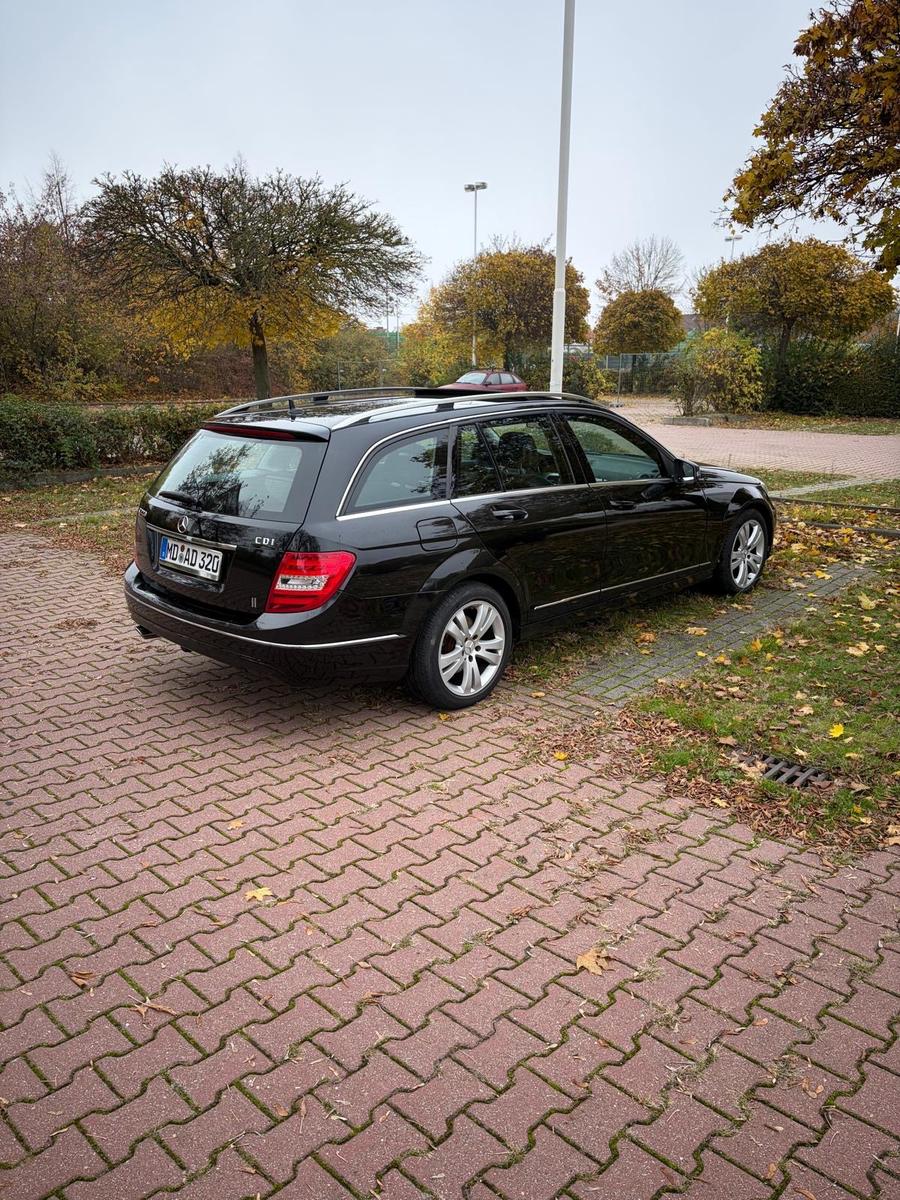 Mercedes-Benz C220 2013 — photo 5