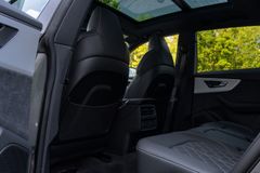 Audi Q8 – 15 / 30