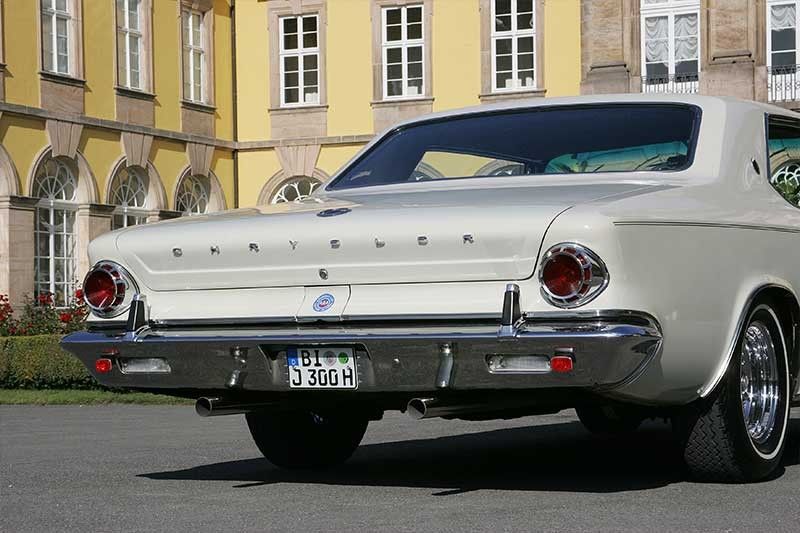 Fahrzeugabbildung Chrysler 300 J Coupe 6.8 Lettermotor