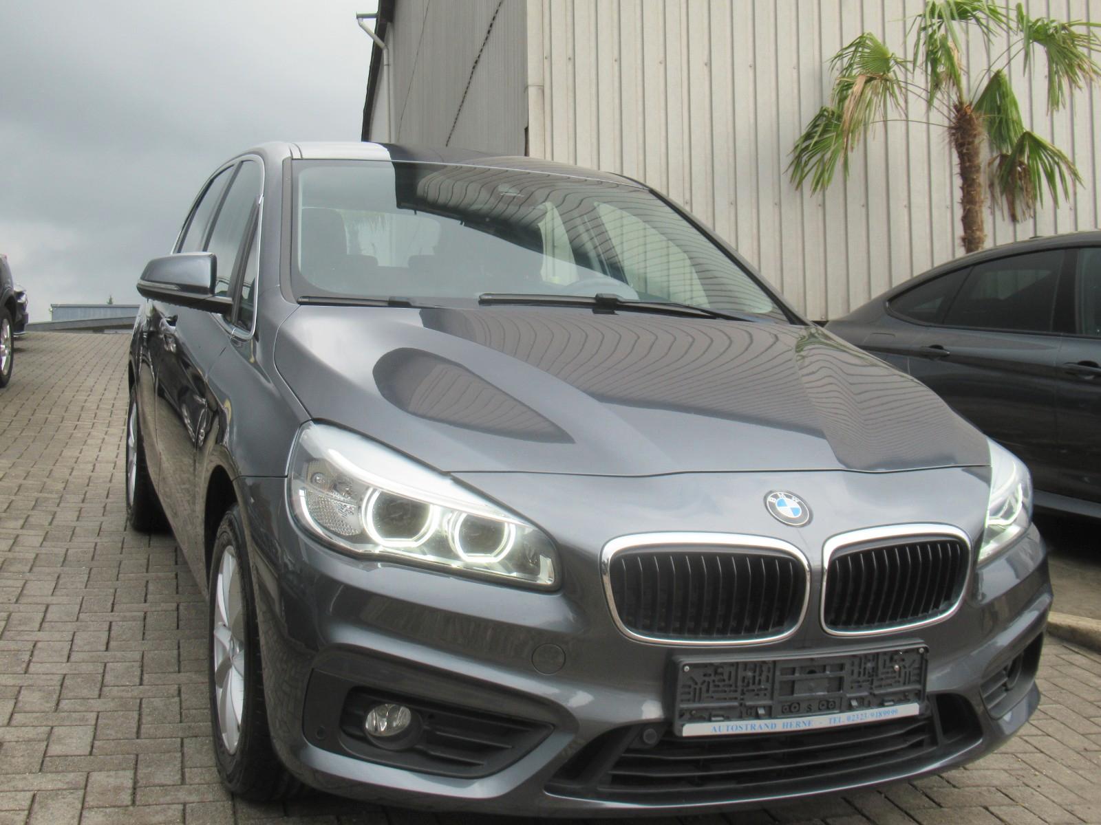 BMW 220 Active Tourer Advantage-NAVI-LED-AHK-1.HAND