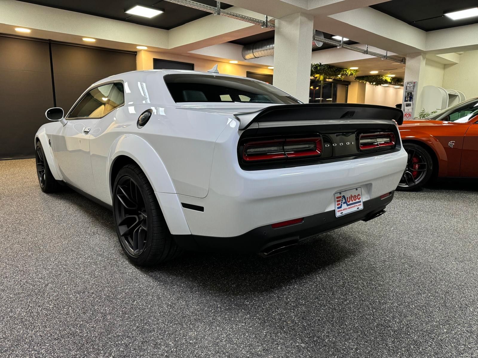 Fahrzeugabbildung Dodge CHALLENGER HELLCAT JAILBREAK -LAST CALL