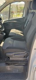 Renault Trafic - 9