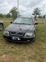 Volvo V40 2.0T - - gebrauchte Volvo V40 aus dem Jahr 2002