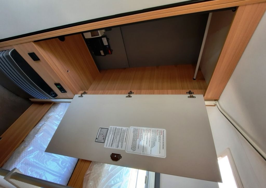 Fahrzeugabbildung Dethleffs Camper 500 QSK SCHNAPPER! Sparen Sie 8.001 €