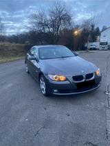 BMW 320i Cabrio (Baujahr 2007) - BMW 320 aus 2007: Cabrio, 320i