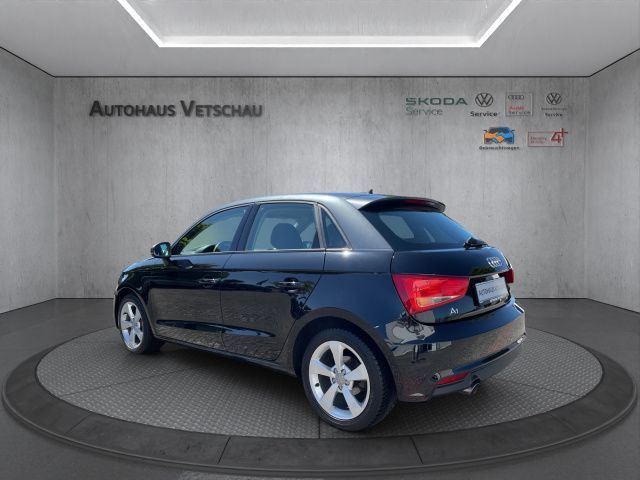 A1 Sportback 1.0 TFSI sport ultra Bluetooth Navi