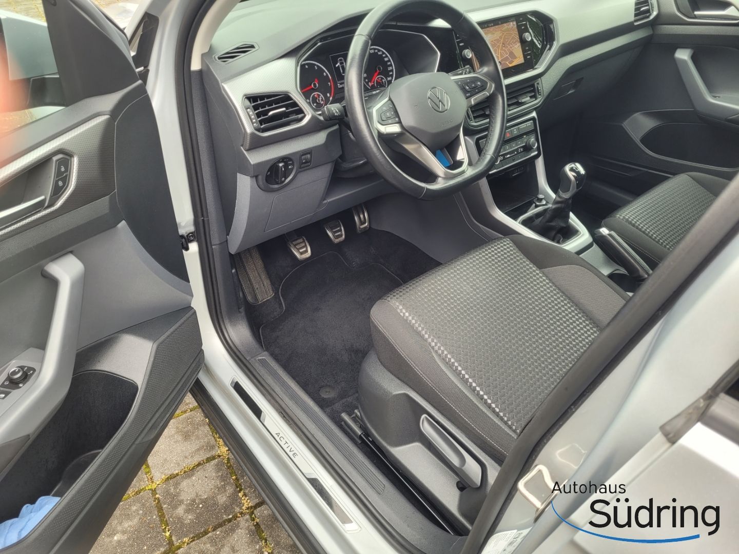 T-Cross 1,0 TSI Active AHK Navi ACC AppConnect
