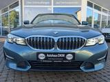 BMW 3 330 e Luxury Line/INDIVIDUAL/Navi/TÜVNeu - BMW 330 mit Hybrid-Antrieb
