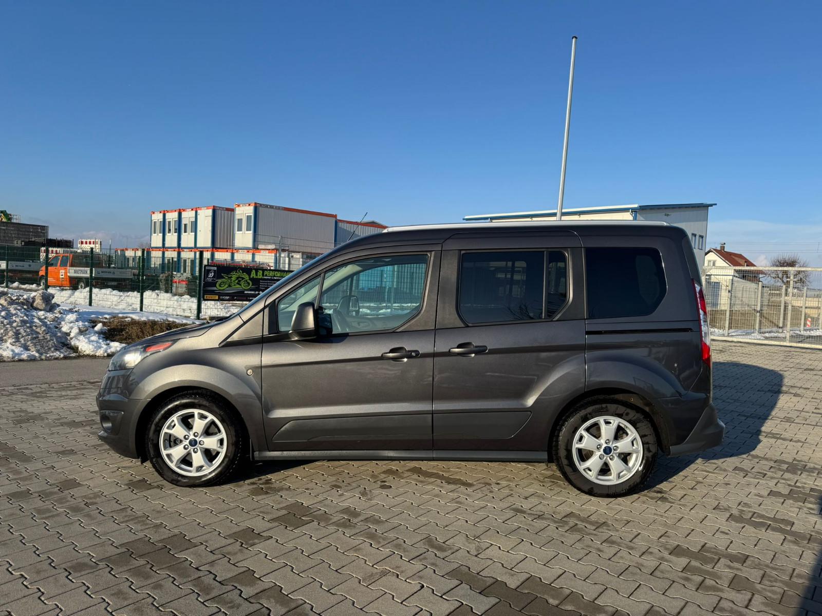 Ford Tourneo Connect Trend * 1 Hand * Garantie #