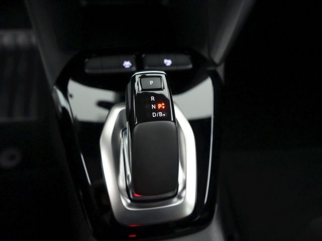 Corsa-e F GS LINE 50kWH AT+LED+NAVI+RÜCKFAHRKAME
