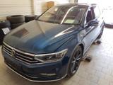Volkswagen Passat 2.0TDI/MATRIX/STANDH/AHK/HARMAN/360°/SHZ - Volkswagen Passat: Kombi, 3.2