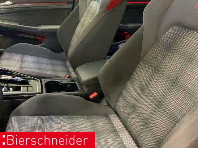 Volkswagen Golf - Bild 10