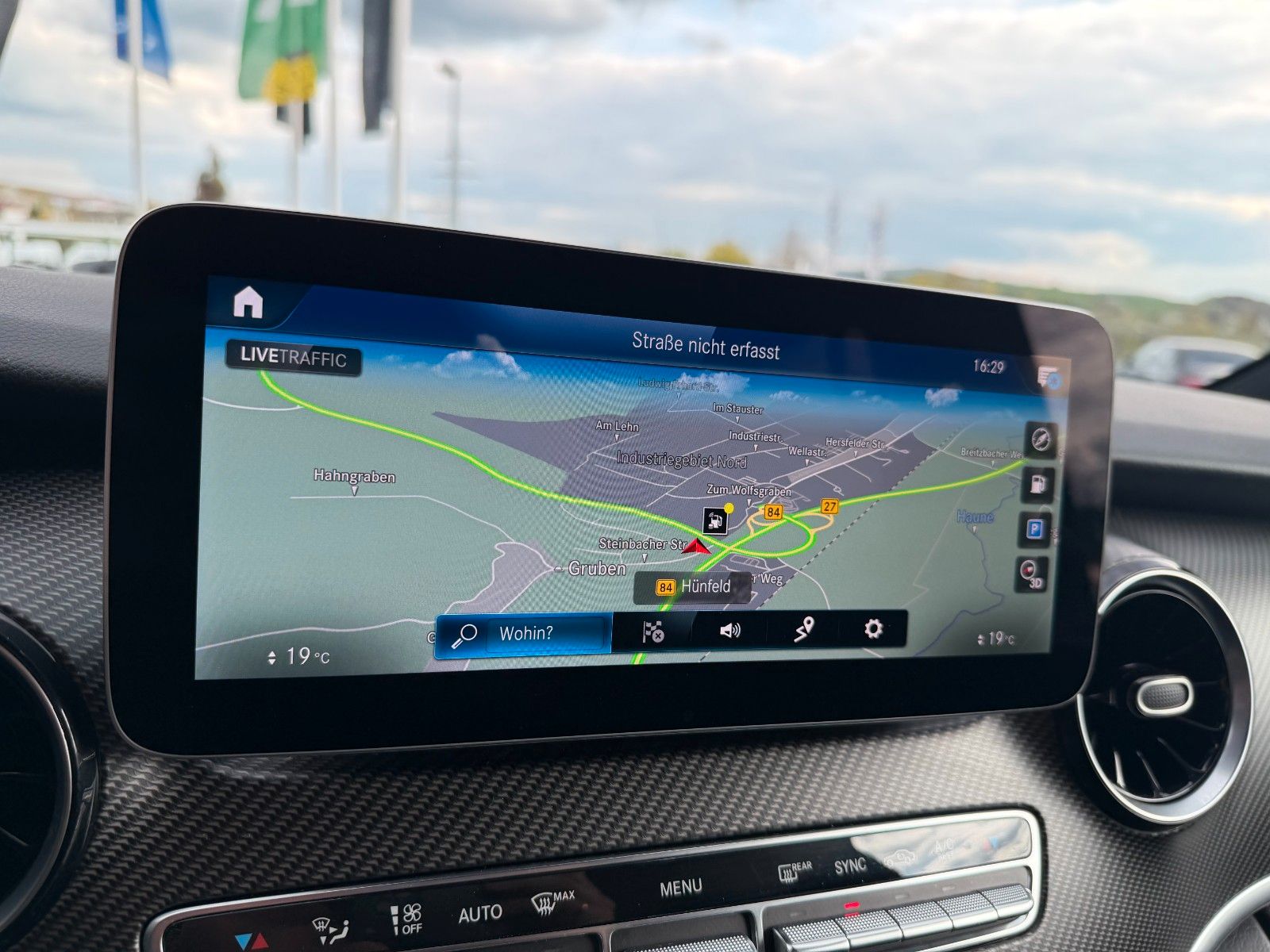 Fahrzeugabbildung Mercedes-Benz V 250 d EDITION AMG Kompakt AHK2,5 DISTRONIC