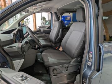 Ford Tourneo Custom 2.0 EcoBlue 320 L1 Titanium