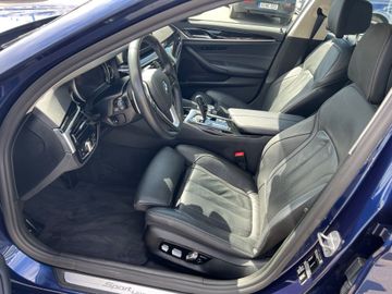 BMW 530 - 11