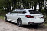 BMW 530d xDrive Touring M Sport Pano AHK Garantie - BMW 530 in Bochum