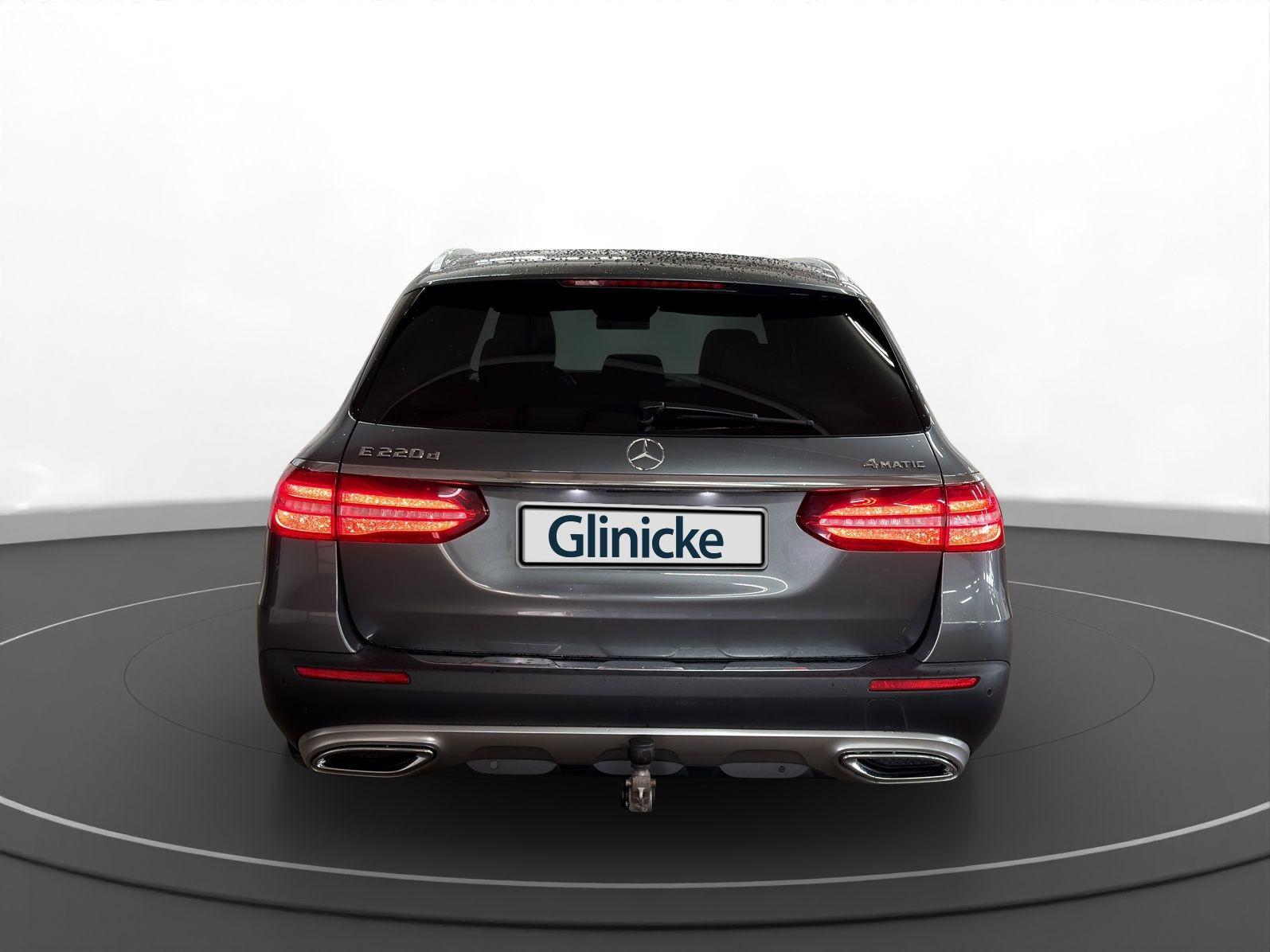Mercedes-Benz E 220d T 4M All-Terrain AHK Pano LED LM 19" Navi