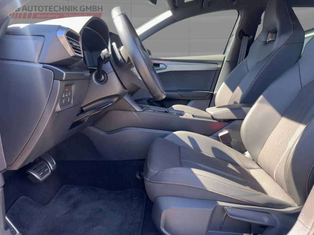 Fahrzeugabbildung CUPRA Leon ST e-HYBRID WINTER NAVI ACC elektr. HECKKL.