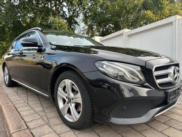 Mercedes E 220 - 2
