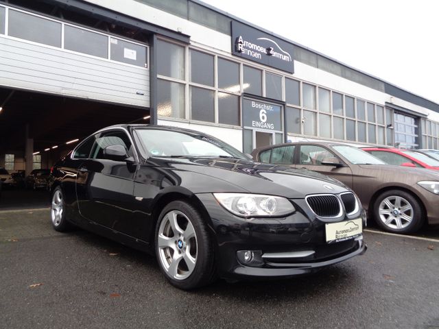 BMW 320i Coupe 1.HAND*AUTOMATIK*LEDER*NAVI*XENON*TOP