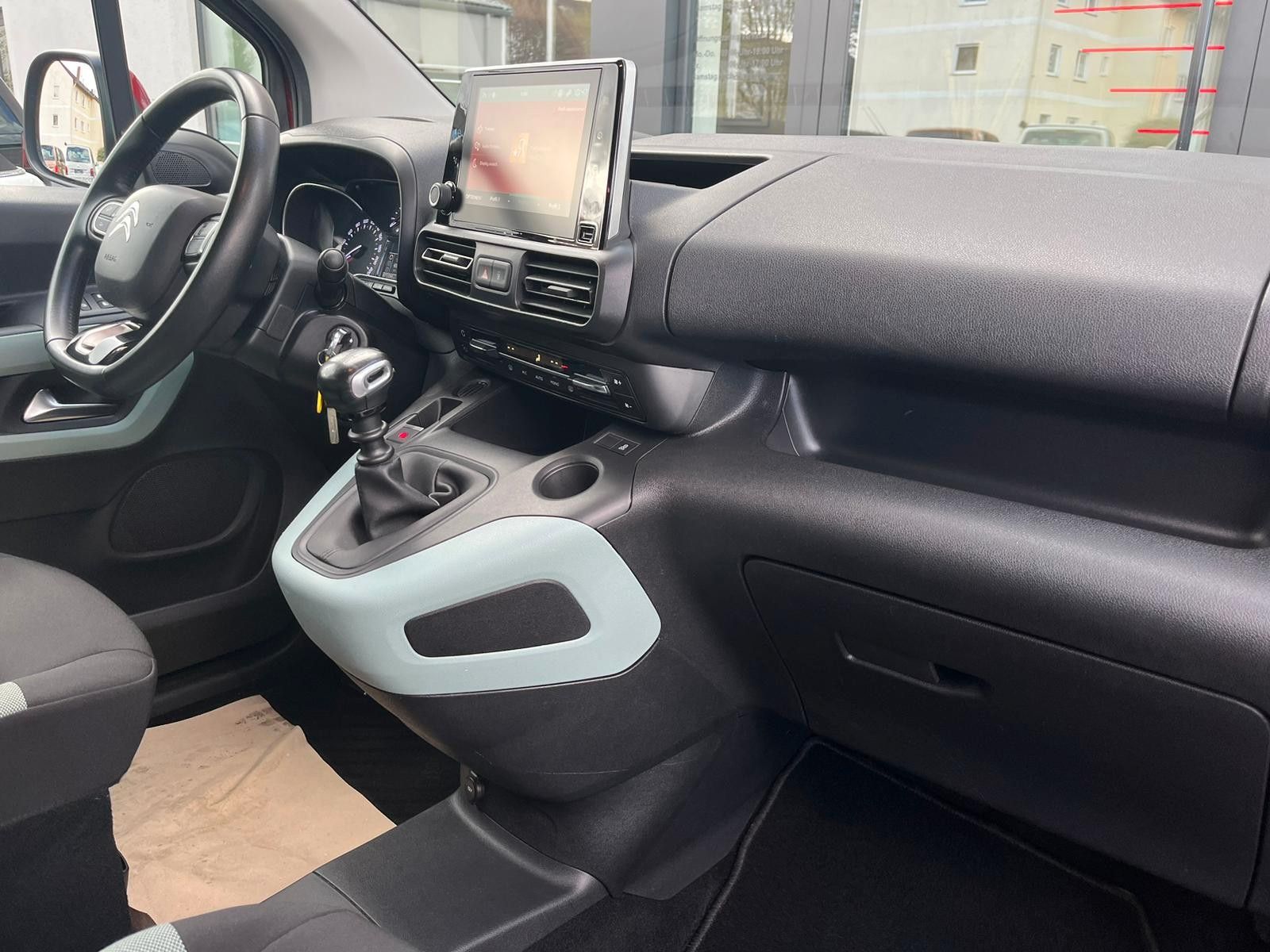 Fahrzeugabbildung Citroën Berlingo Feel M*1.Hand*Allwetter*