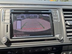 Fahrzeugabbildung Volkswagen T6 Multivan Gen Six 2.0TDI DSG ElektrTür APP AHK