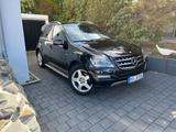 Mercedes-Benz ML 350 4MATIC - AHK 3500 KG