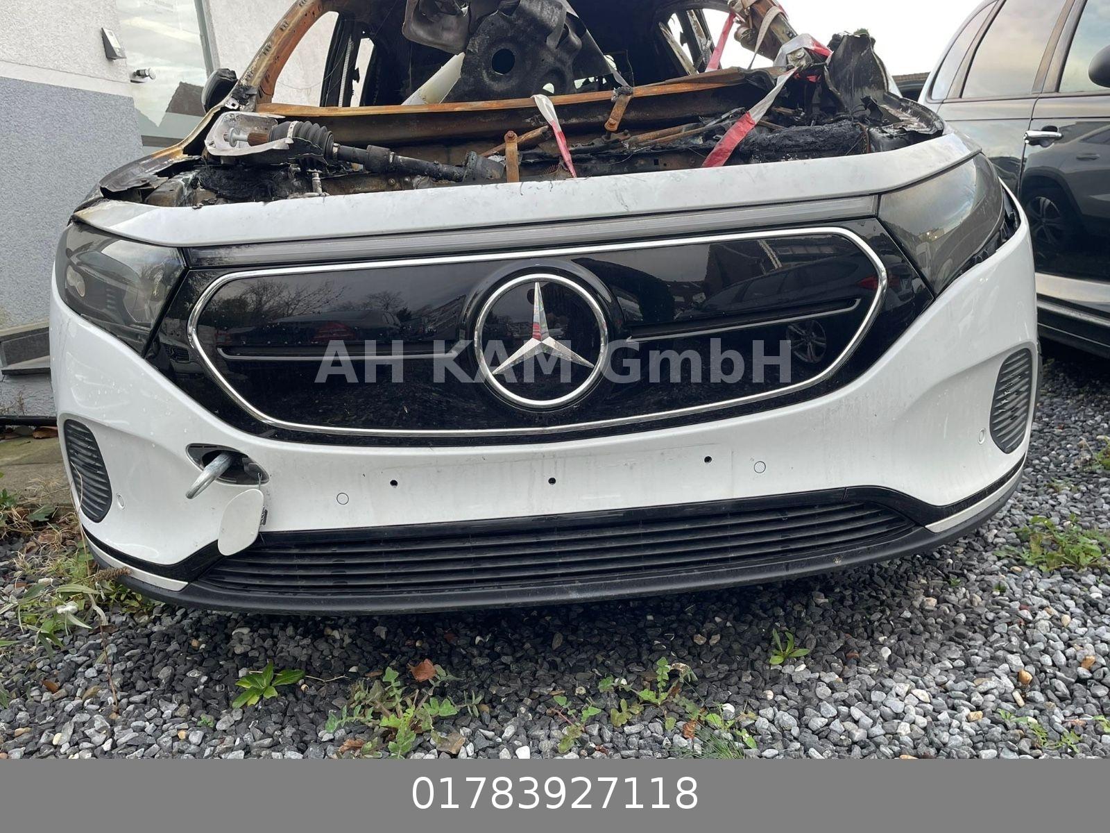 Mercedes-Benz EQA 250+ Brandschaden
