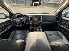 DODGE RAM 1500 Sport Lange Kabine Lange Prische Gasanl