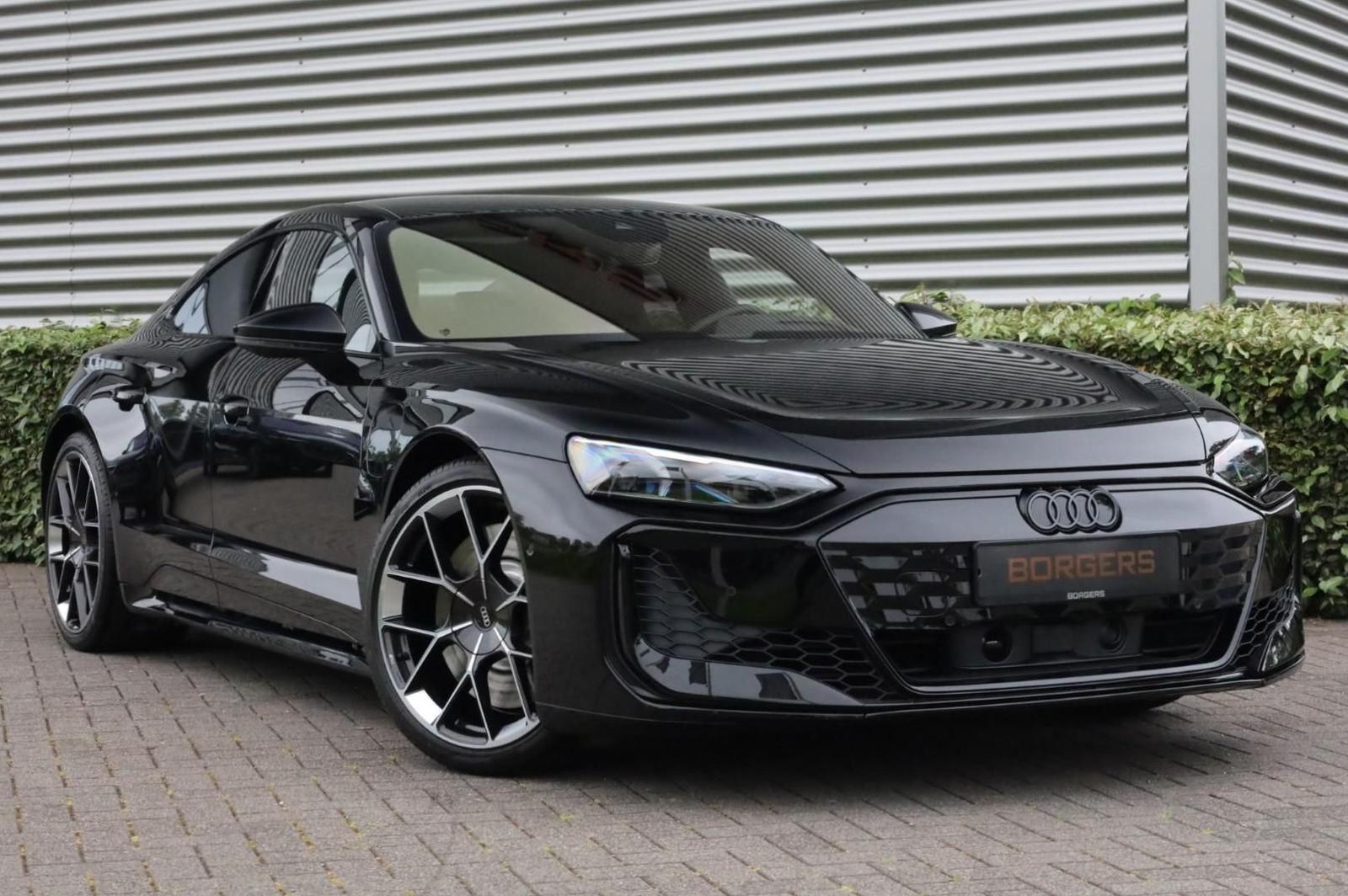 Audi RS e-tron GT Carbon l Pano l Massage l Vierwiels
