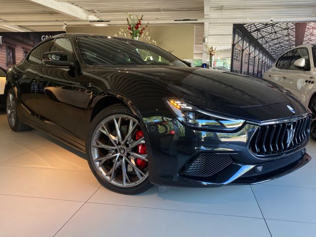 Maserati Ghibli Modena S Q4 *Maserati-IN*