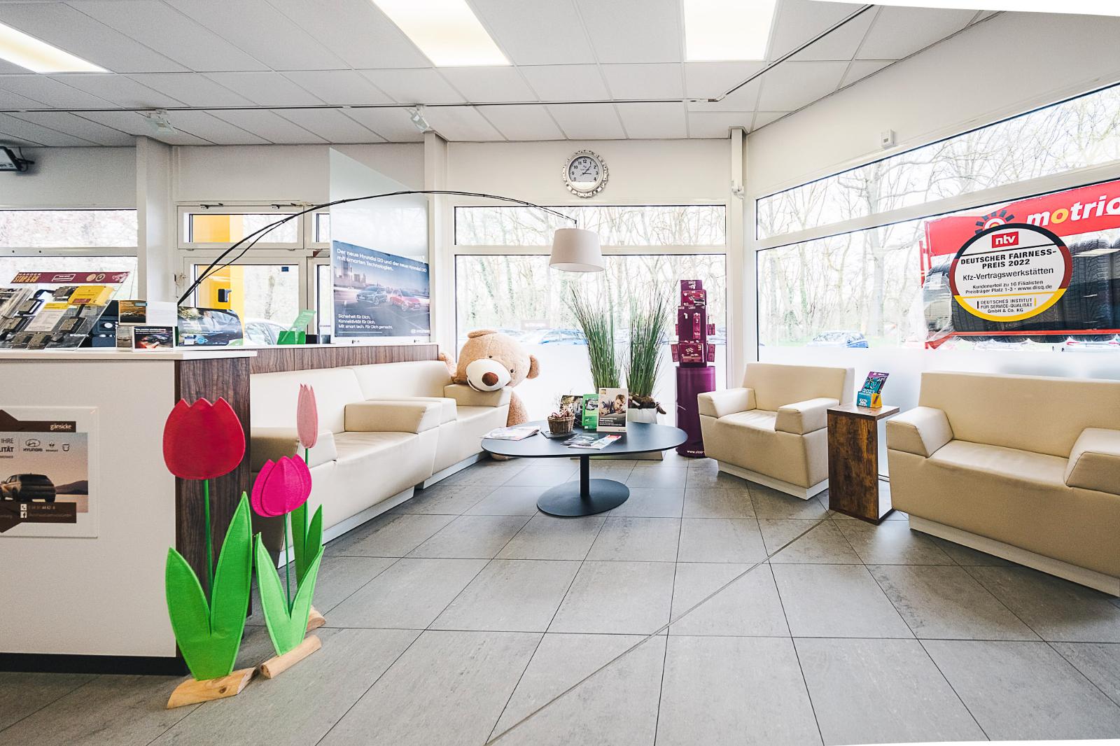 showroom-image-main