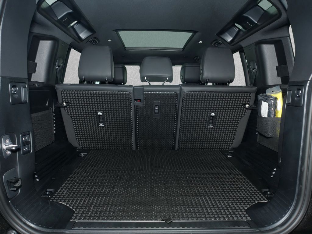 Land Rover Defender - Bild 13