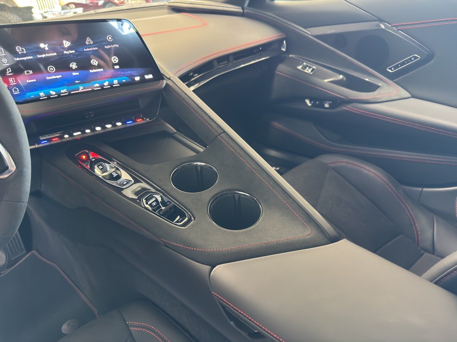 Fahrzeugabbildung Corvette C8 Cabrio 3LT MY2026 MAGNETIC/LIFT/BLACK