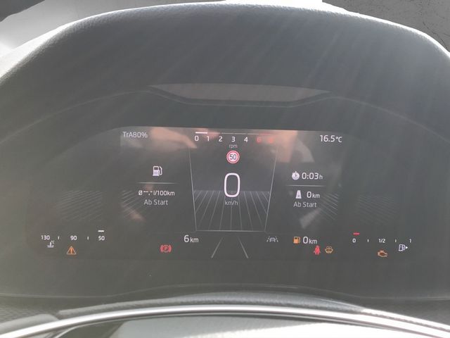 Skoda Scala 1.0 TSI Essence *PDC*KLIMA*SHZ*TEL*CARPLAY