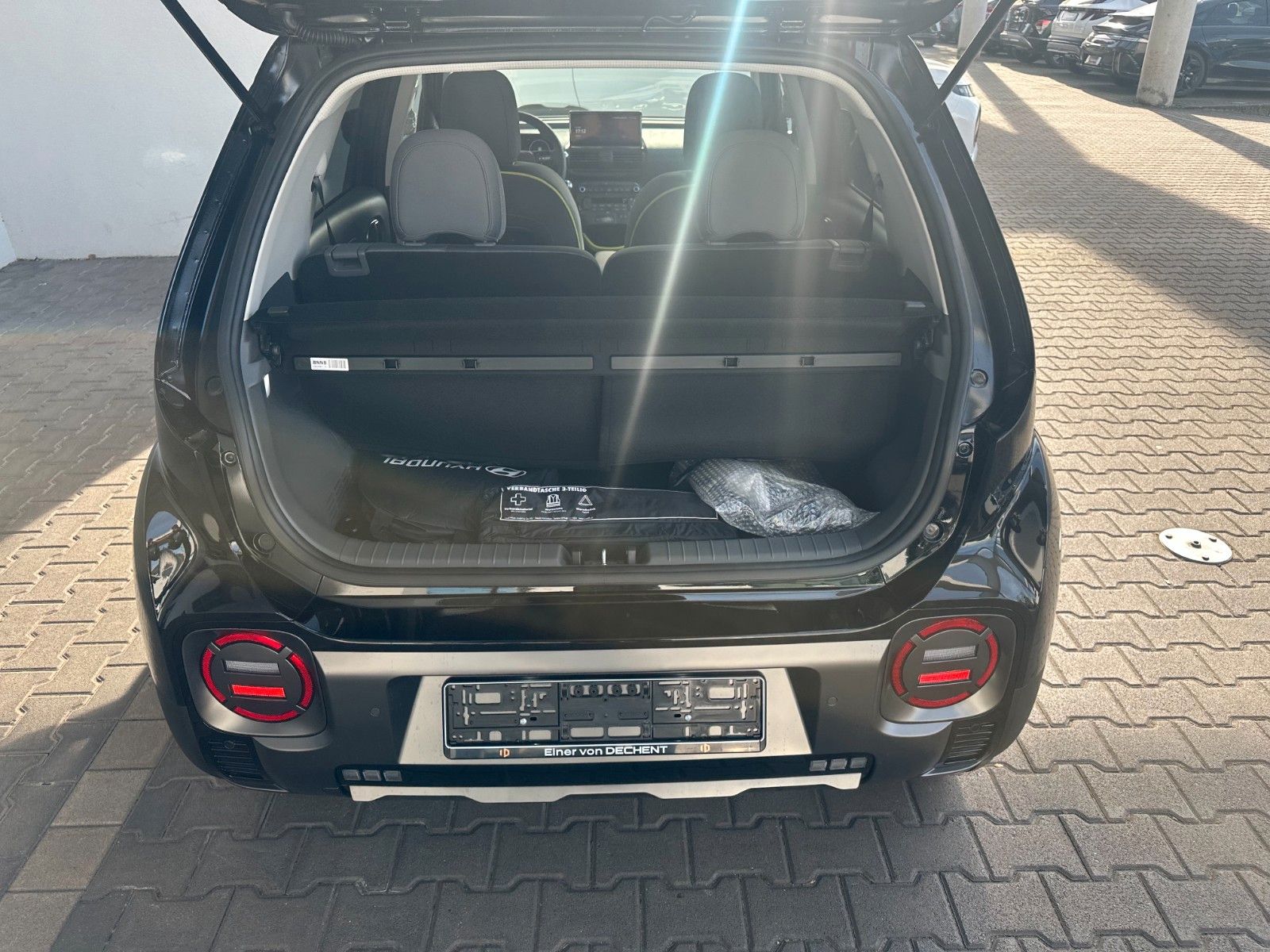 Fahrzeugabbildung Hyundai INSTER Cross 49kWh 115PS Navi/SHZ!