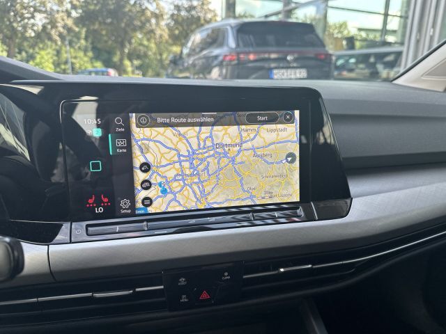 Golf VIII Variant 2.0 TDI Life NAVI LED 16 ALU S
