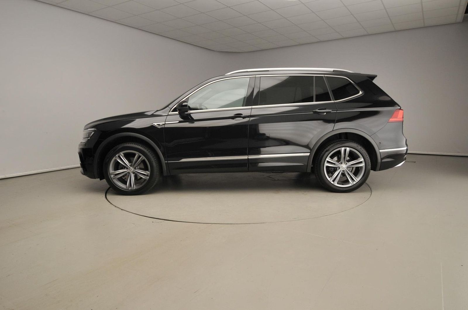 Volkswagen Tiguan Allspace 1.5 TSI Highline Business R 5p | imagem 2