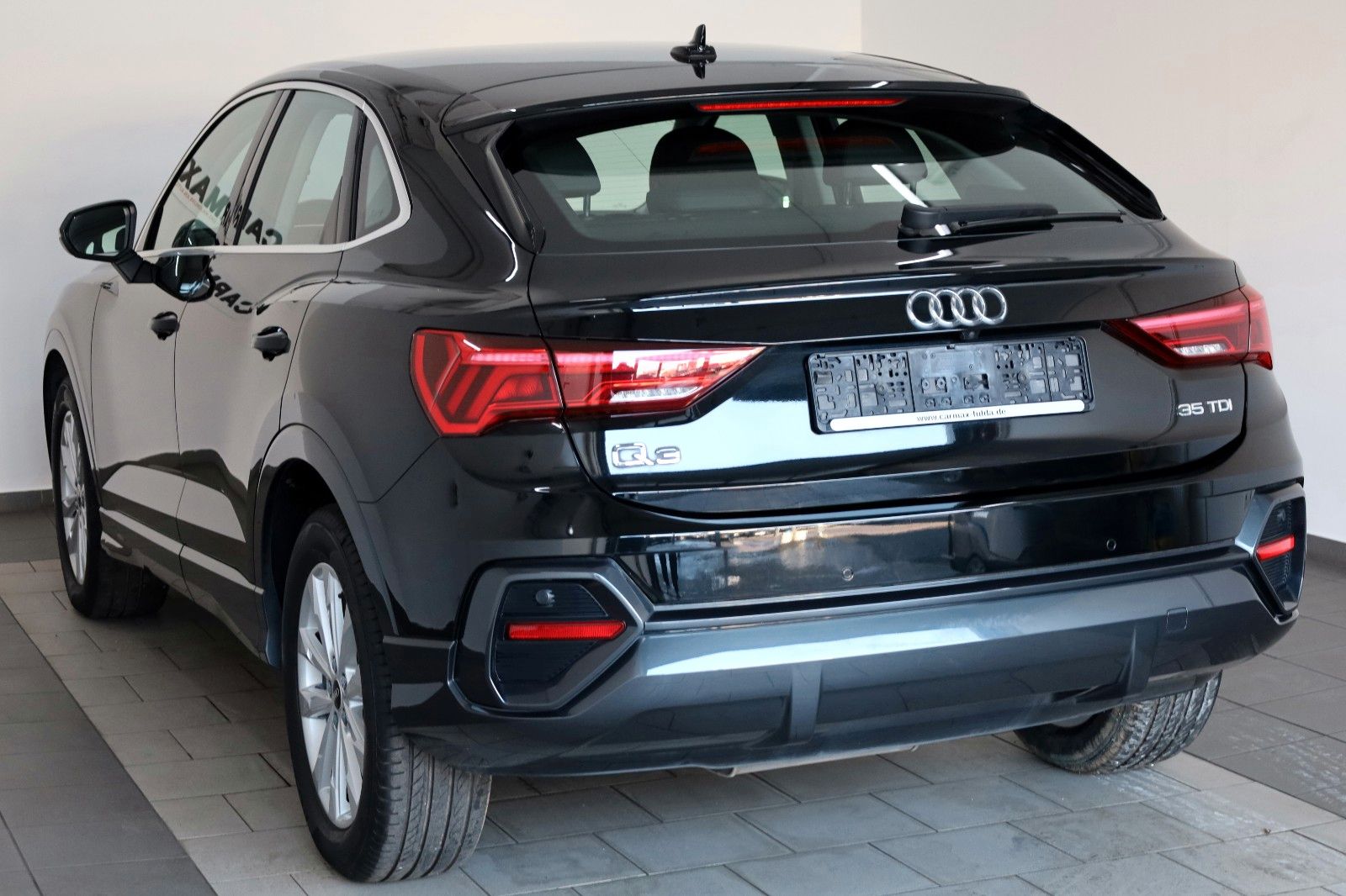 Fahrzeugabbildung Audi Q3 Sportback 35 TDI Leder,Navi,LED,Kamera,ACC